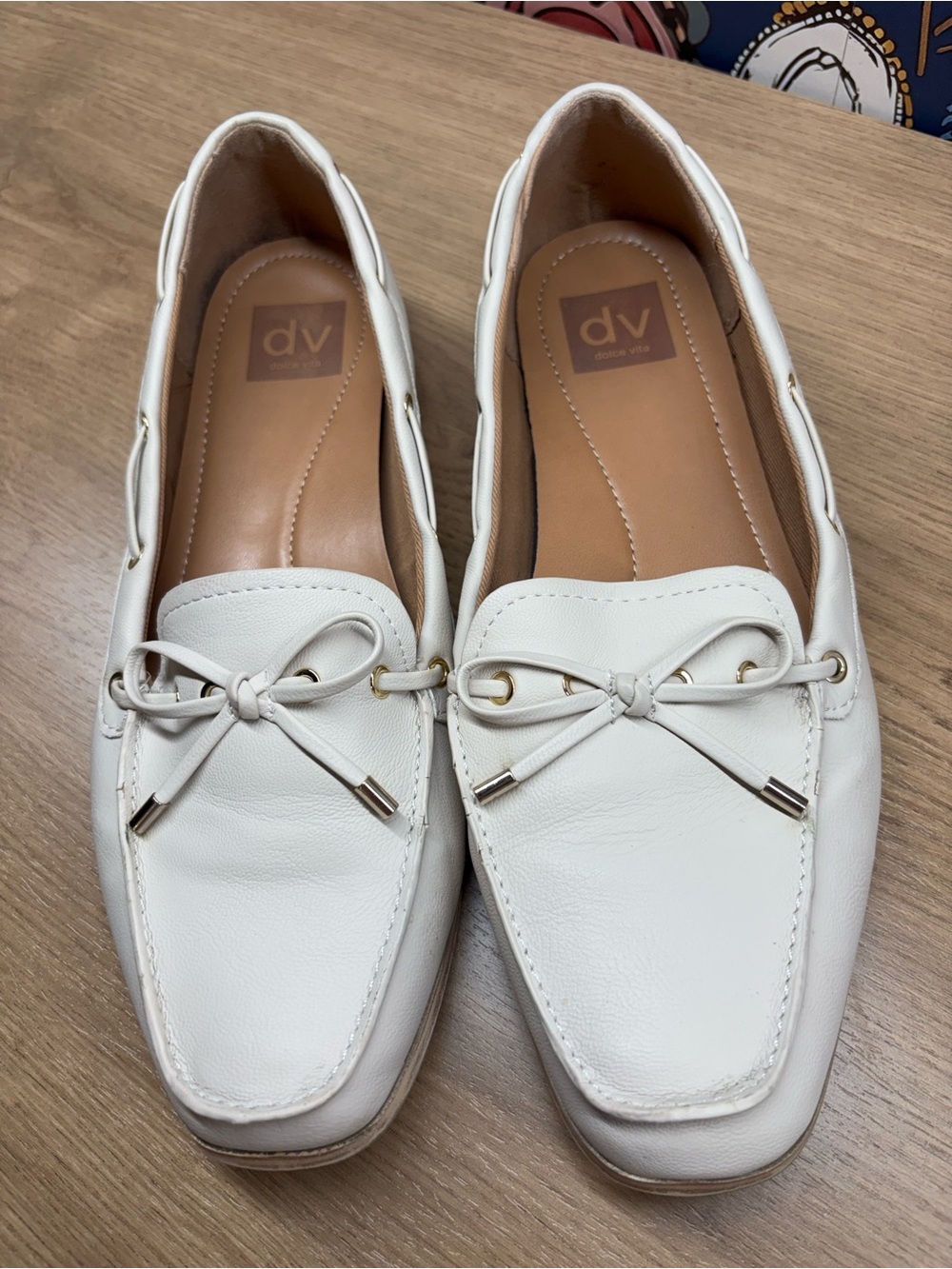 Dolce Vita White Leather Bow Loafers